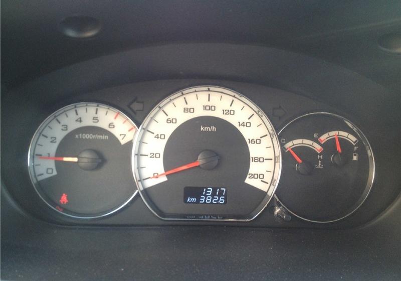 2014款 1.5L S 豪华型