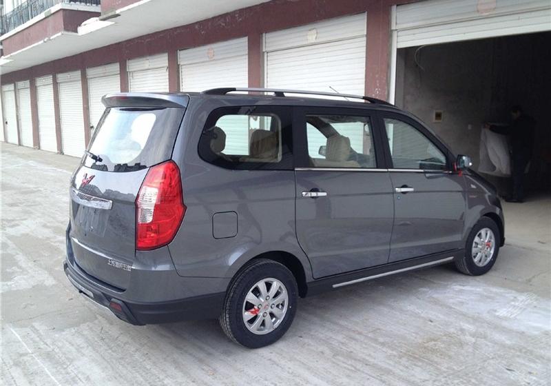 2014款 1.5L S 豪华型