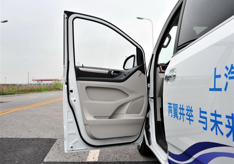 2014款 2.0T 自动豪华行政版
