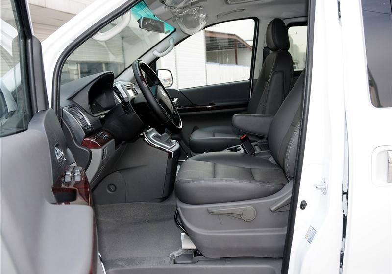 2014款 2.4L 行政型