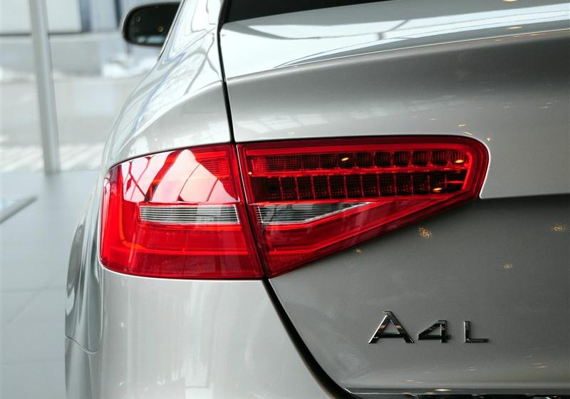 2013款 40 TFSI quattro个性运动型