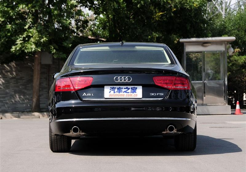 2013款 A8L 30 FSI 专享型
