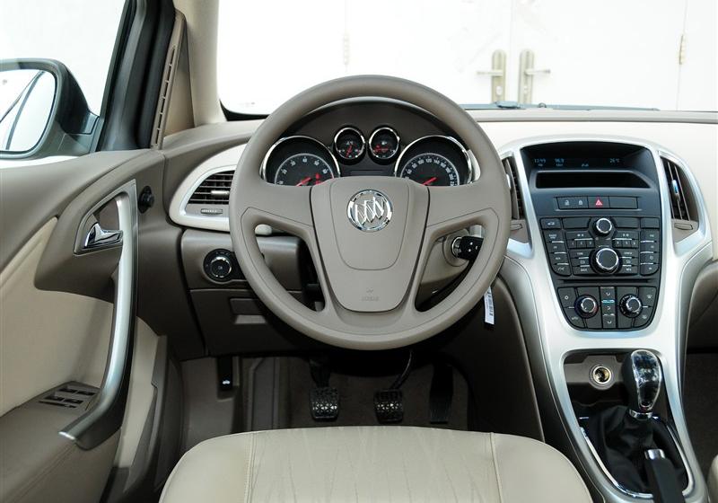 2013款 GT 1.6L 手动舒适版