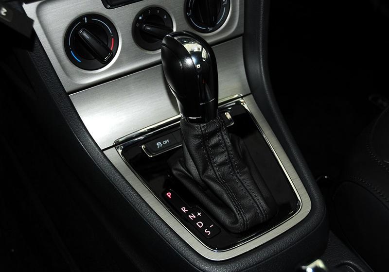 2013款 改款 1.6L 自动舒适版