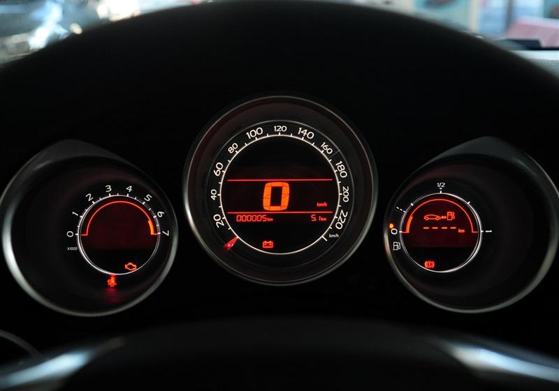 2014款 1.8L 手动智驱版劲智型