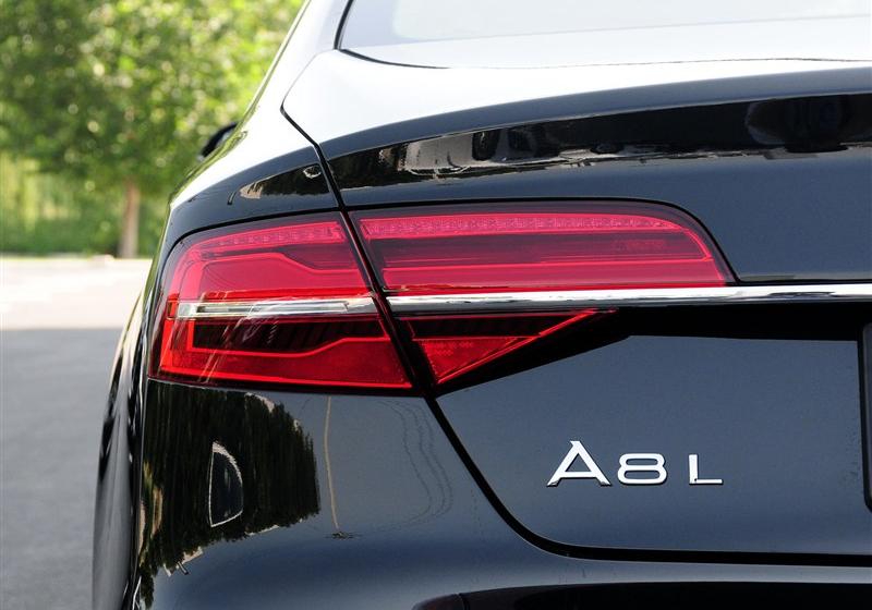 2014款 A8L 45 TFSI quattro舒适型