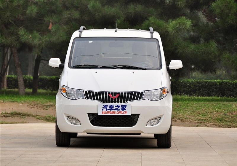 2014款 1.2L 手动标准型