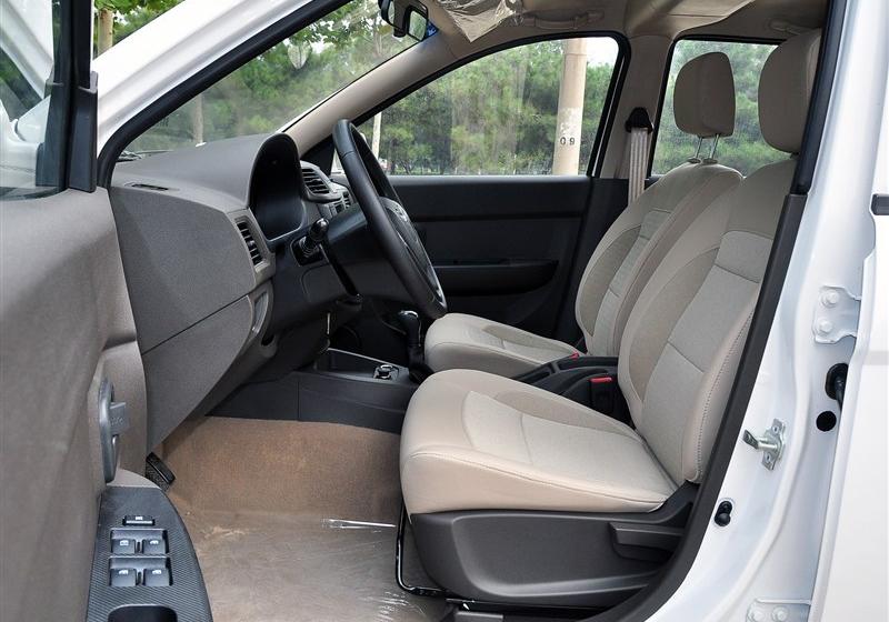 2014款 1.2L 手动标准型