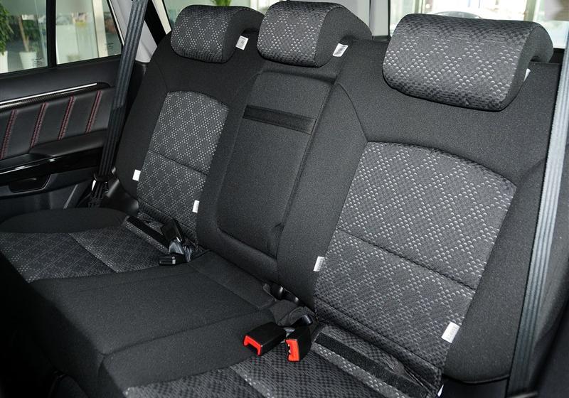 2015款 2.0T 手动两驱进取型