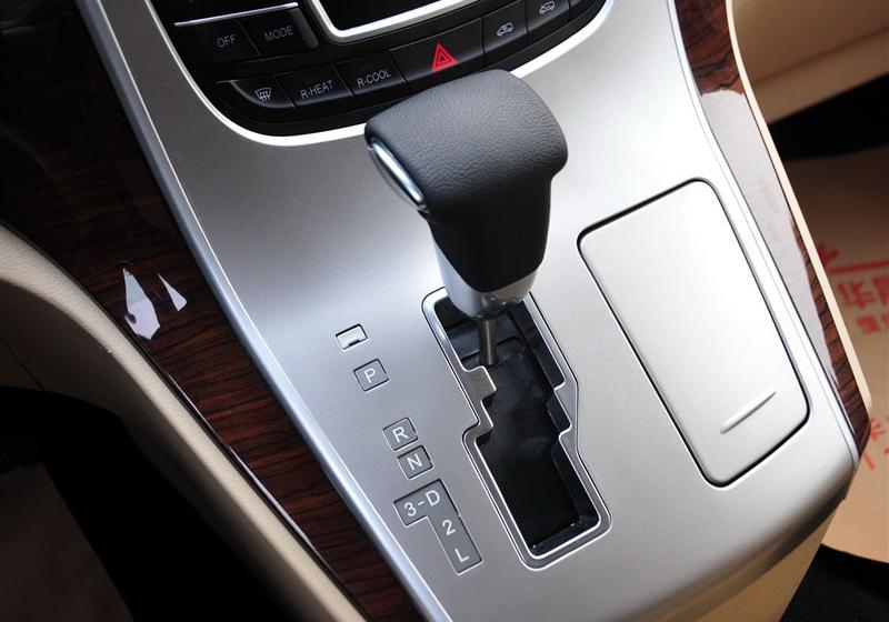 2014款 2.7L自动旗舰型短轴2TR