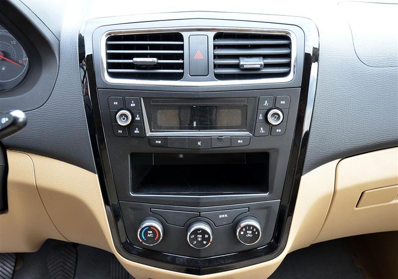 2015款 1.8L 豪华型