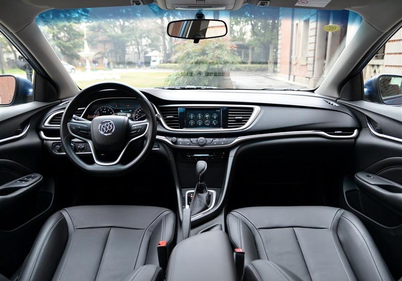 2015款 18T 双离合豪华型