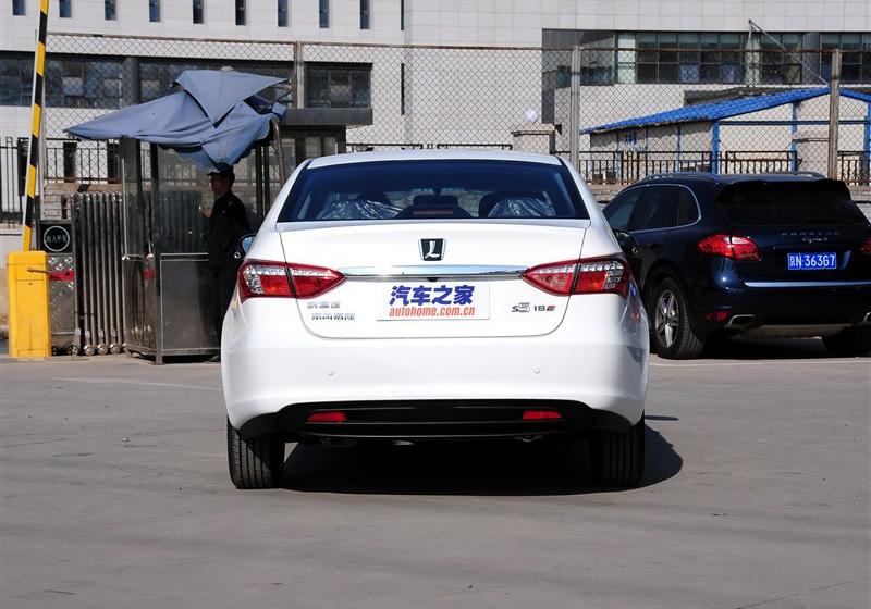 2013款 1.8T 自动豪华型
