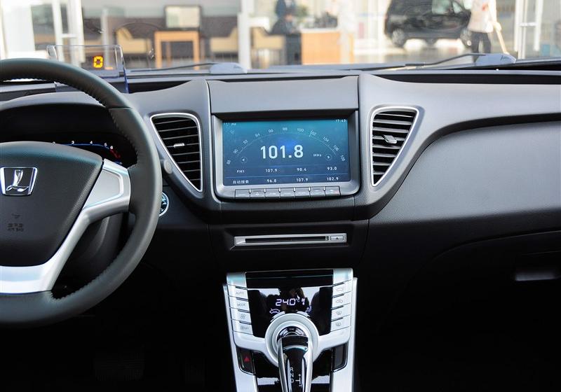 2013款 1.8T 自动豪华型