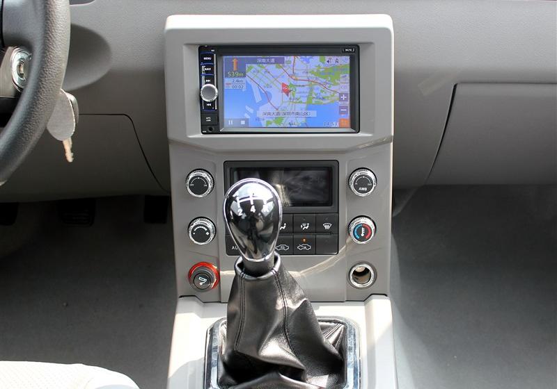 2015款 2.2T柴油两驱精英型D22A