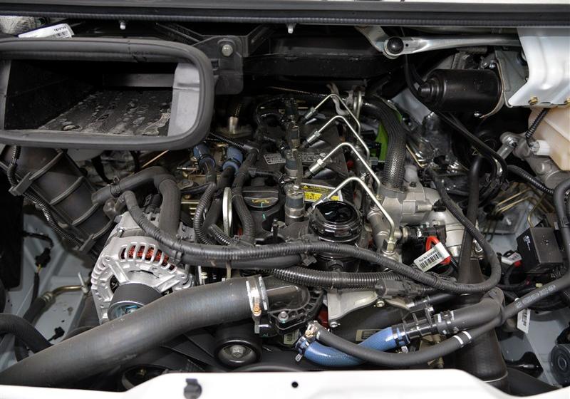2015款 2.8T短轴商运版ISF2.8s4129P