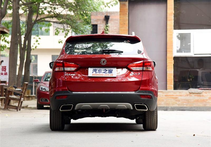 2015款 2.0L 手动阅兵版