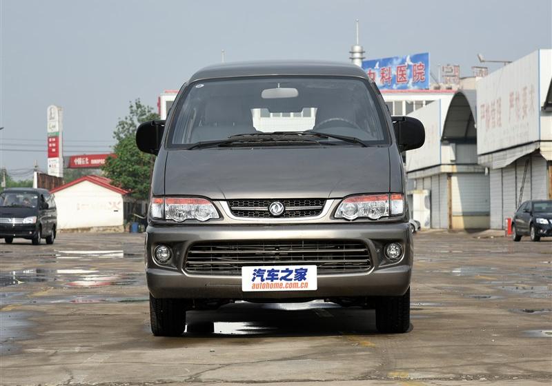2015款 V3 1.6L 7座舒适型