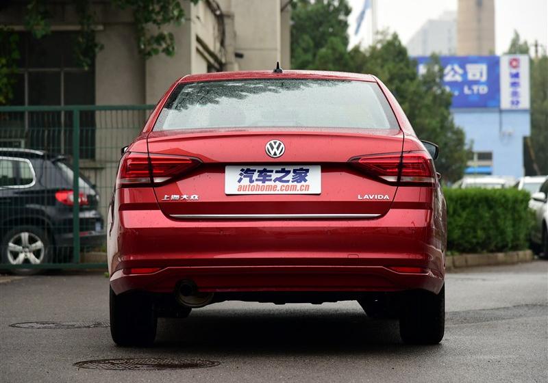 2015款 1.6L 自动豪华版