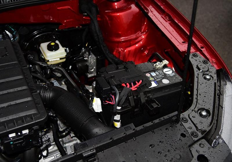 2015款 1.6L 自动豪华版