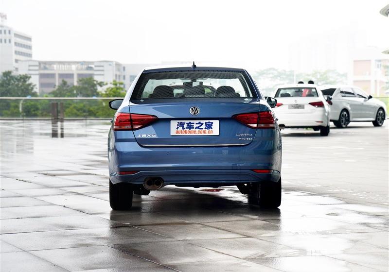 2015款 230TSI DSG 豪华版