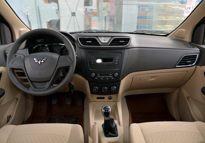 2015款 1.5L S1 标准型