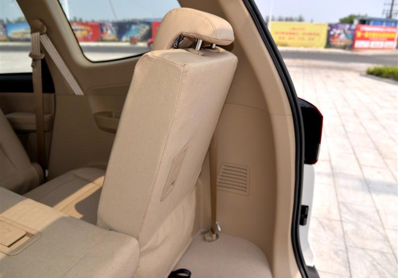 2015款 1.5L S1 豪华型