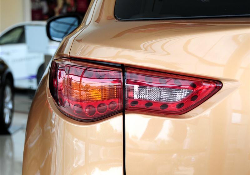2015款 3.7L 绝影版