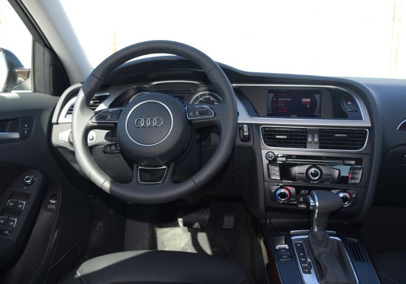 2016款 35 TFSI 自动舒适型