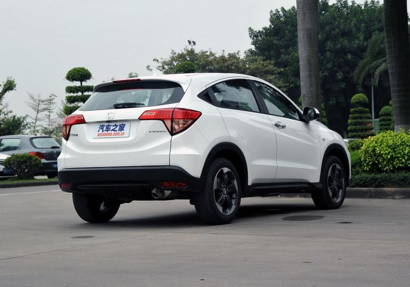 2016款 1.8L CVT两驱先锋型