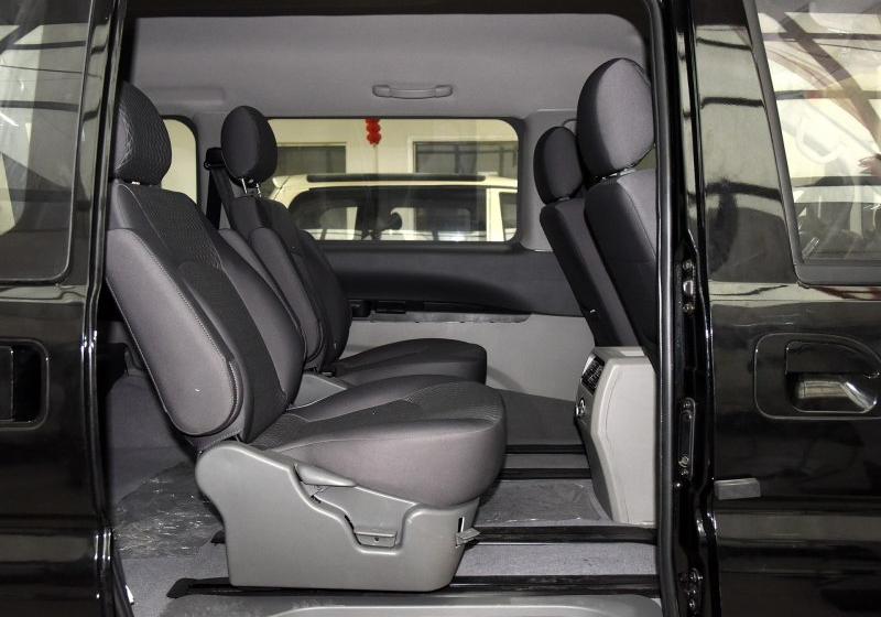 2015款 M5 Q7 2.0L 7座长轴豪华型