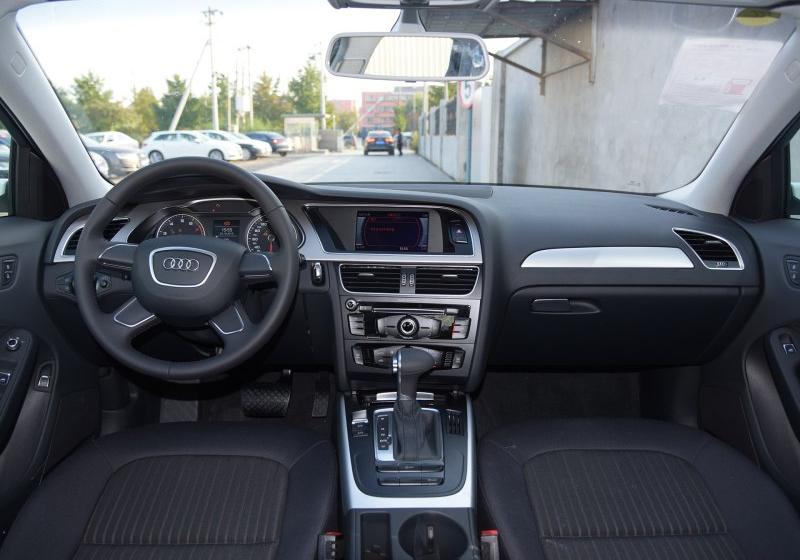 2016款 30 TFSI 自动舒适型