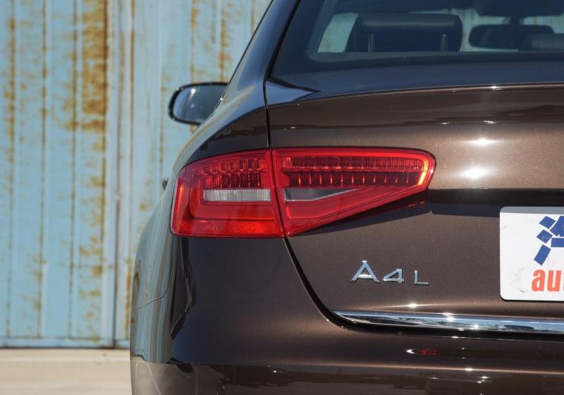 2016款 35 TFSI 自动舒适型