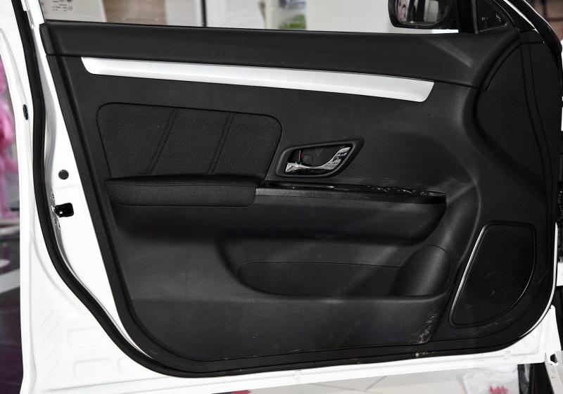 2016款 1.5L 手动豪华型