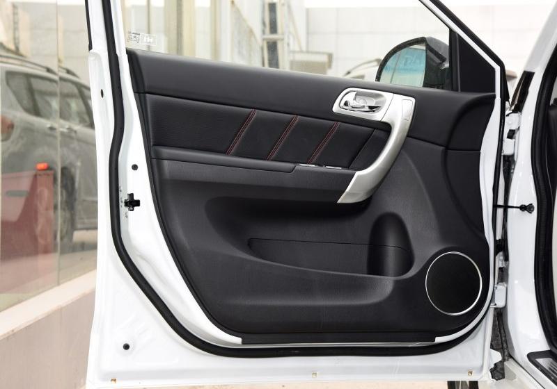 2016款 升级版 1.5T 手动两驱都市型