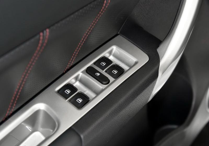 2016款 升级版 1.5T 手动两驱精英型
