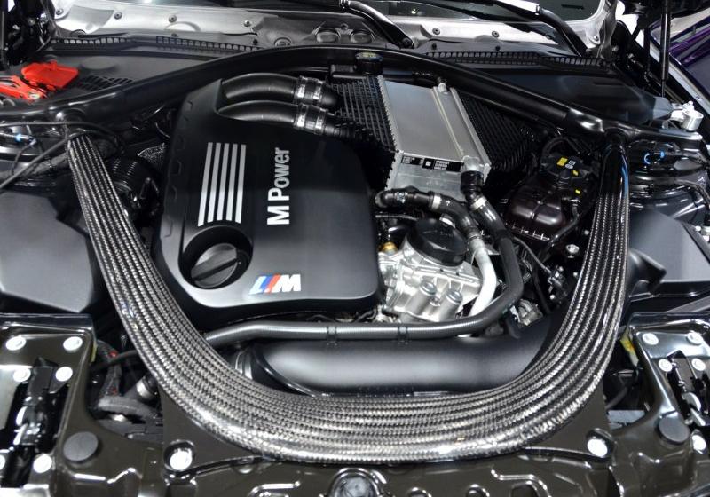 2016款 M3四门轿车 竞速限量版
