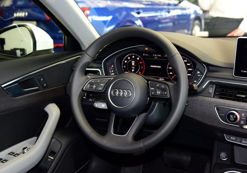 2017款 40 TFSI 运动型