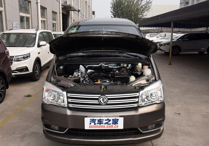 2017款 M3L 1.6L 7座标准型