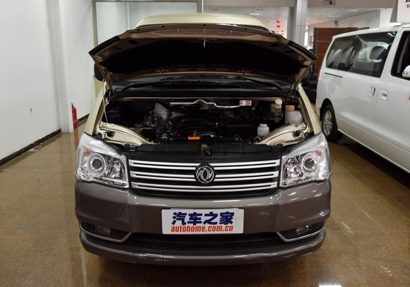 2017款 M3L 1.6L 7座豪华型