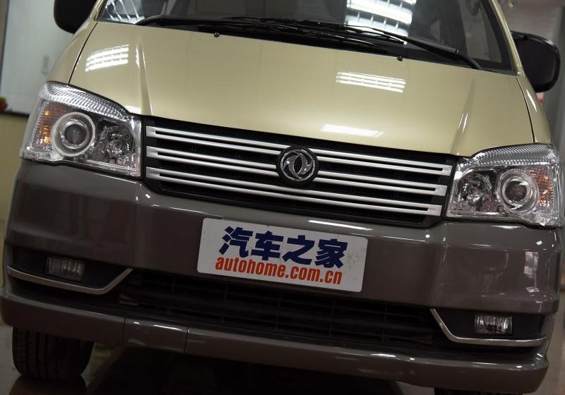 2017款 M3L 1.6L 7座豪华型