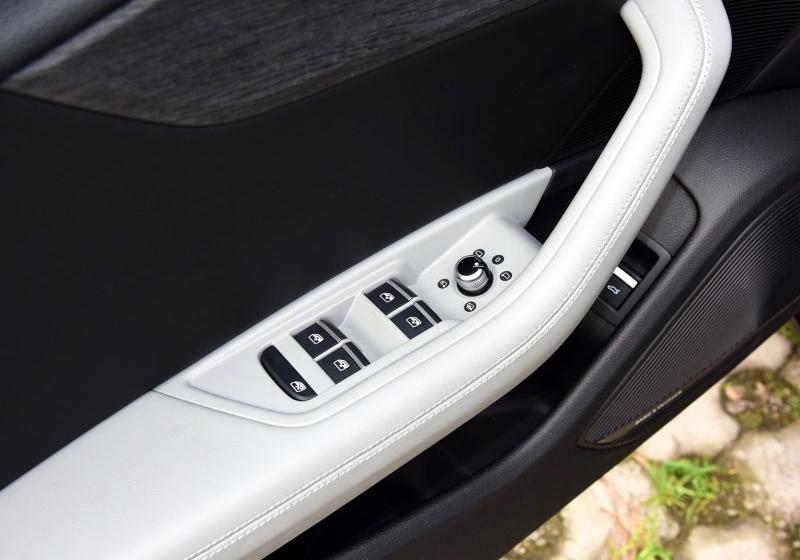 2017款 45 TFSI quattro 风尚型