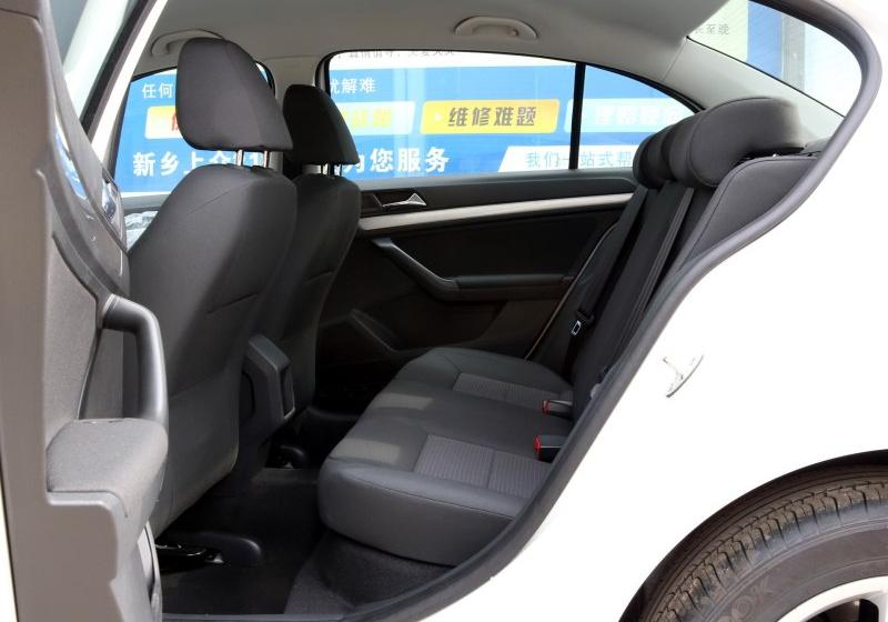 2017款 1.6L 手动风尚版